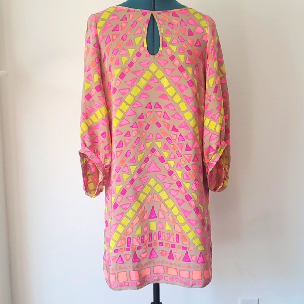 Silk print dress size: M color: pink & yellow